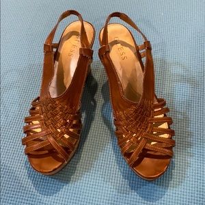 guess heels